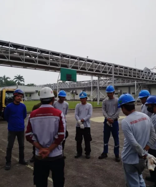 LAPANGAN BASKET & VOLLEY (7) LAPANGAN BASKET & VOLLEY (7)
